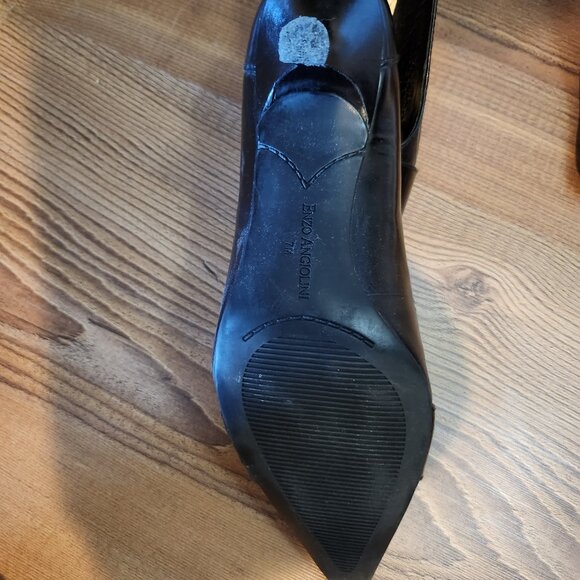 Enzo Angiolini Black and Gold Pumps with Bucke Size 7 - Picture 9 of 12